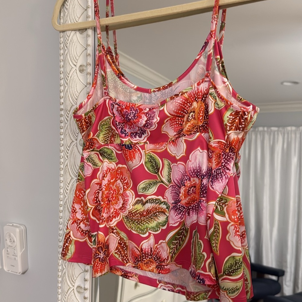 Jade by Johnny Was Marcia Ruffle Blouse with matching camisole, size small w tag - Picture 9 of 10